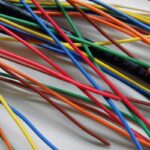a-quoi-correspond-couleurs-fils-electrique
