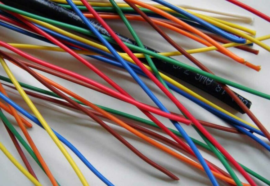 a-quoi-correspond-couleurs-fils-electrique
