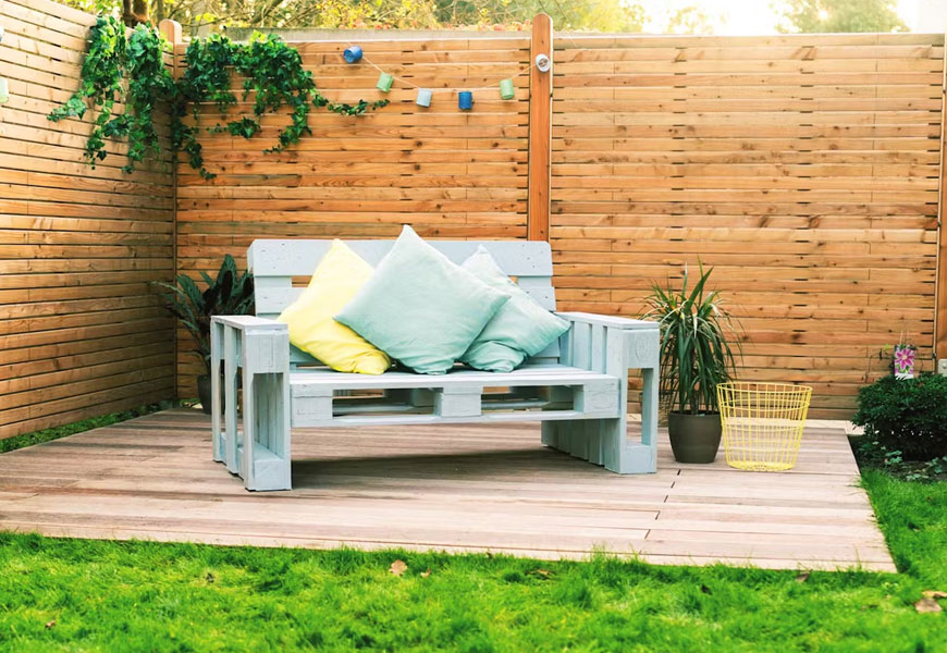 comment-construire-un-canape-en-palette