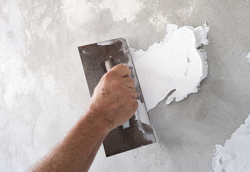 comment-enduire-mur-avant-repeindre